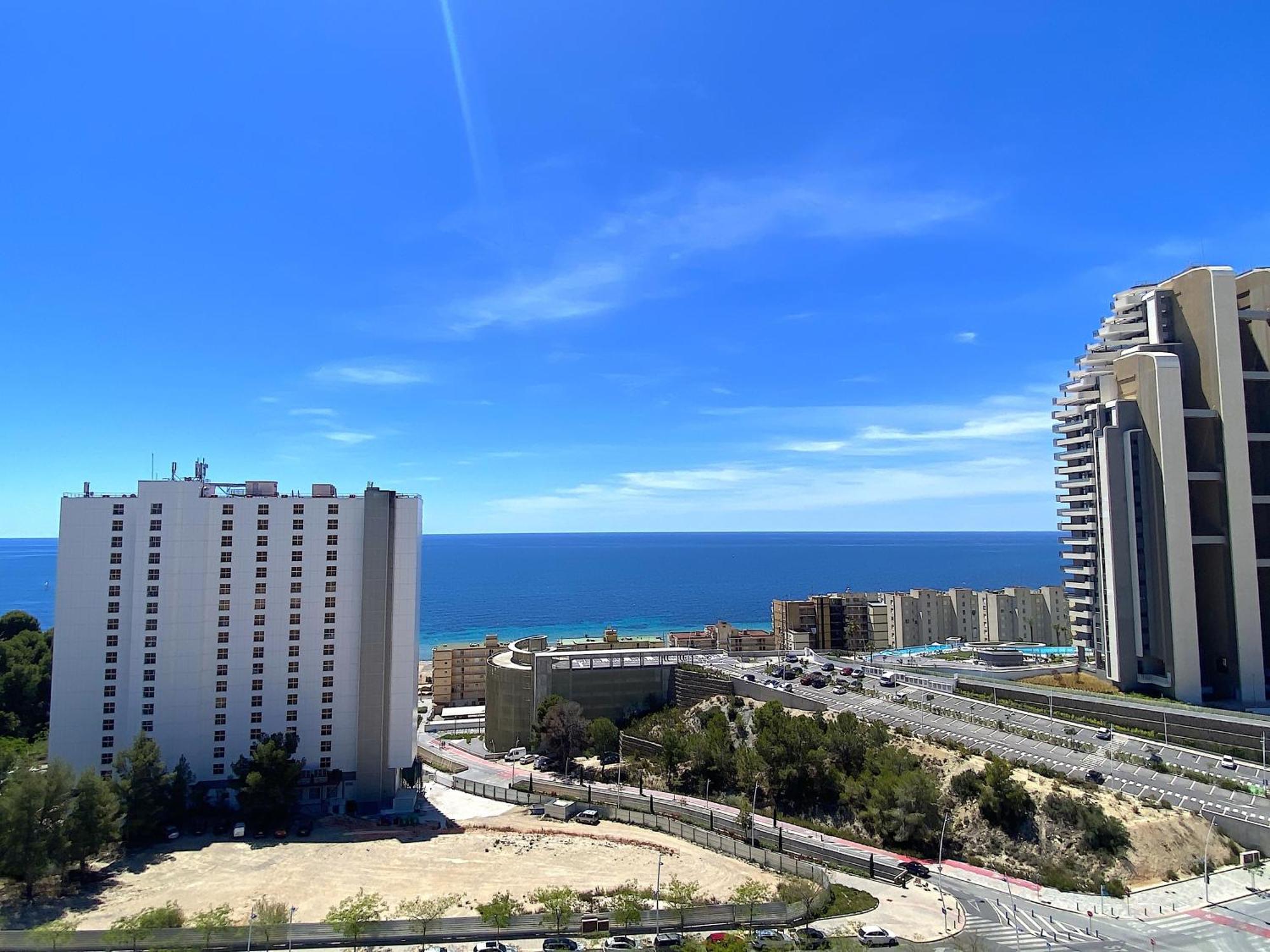 Lujoso Apartamento con Vista al Mar - SUNSET WAVES Benidorm Exterior foto